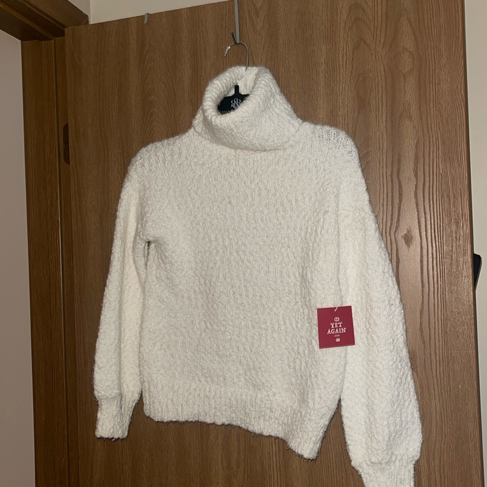 Cowlneck sweater…winter white size XS